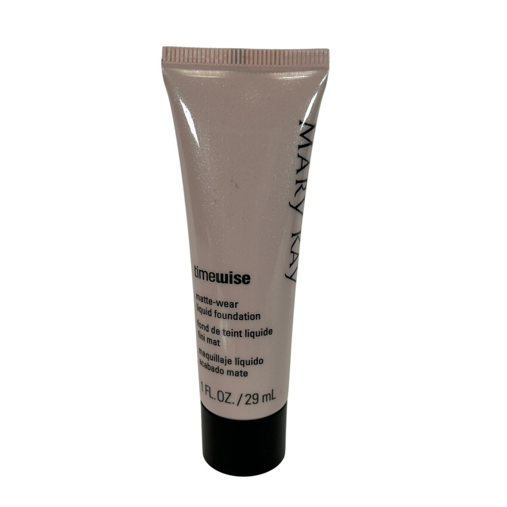 Mary Kay TimeWise Matte Wear Liquid Foundation Ivory 4 Combination Oily Skin 1oz